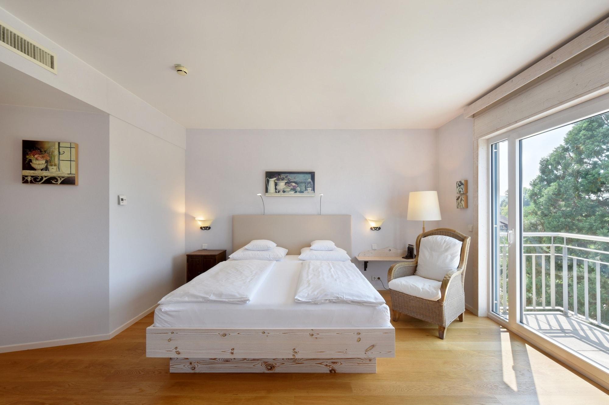 Hirschen In Freiburg-lehen Hotel