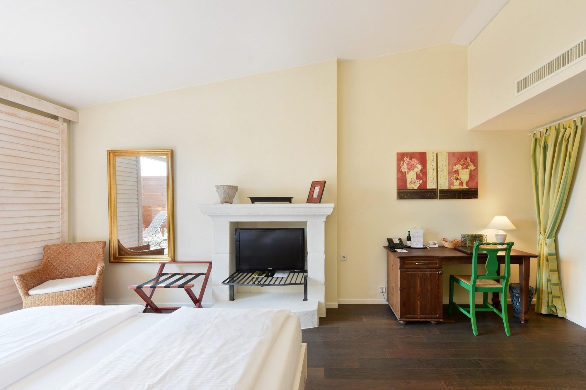 Hotel Hirschen In Freiburg-lehen